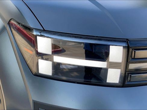 Certified 2024 Hyundai Santa Fe Limited FWD image 26