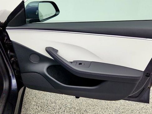 Used 2024 Tesla Model 3 Long Range image 30