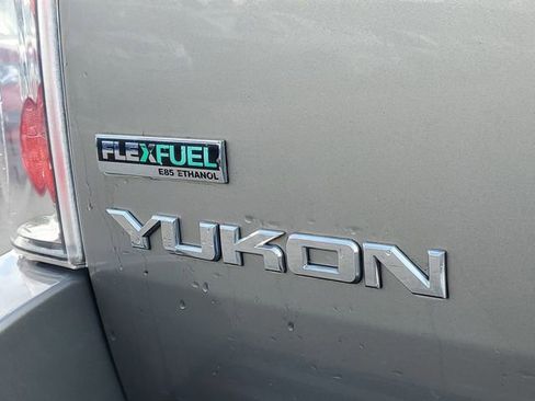 Used 2012 GMC Yukon Denali AWD/4WD image 6
