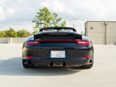 Used 2018 Porsche 911 Carrera 4S image 27
