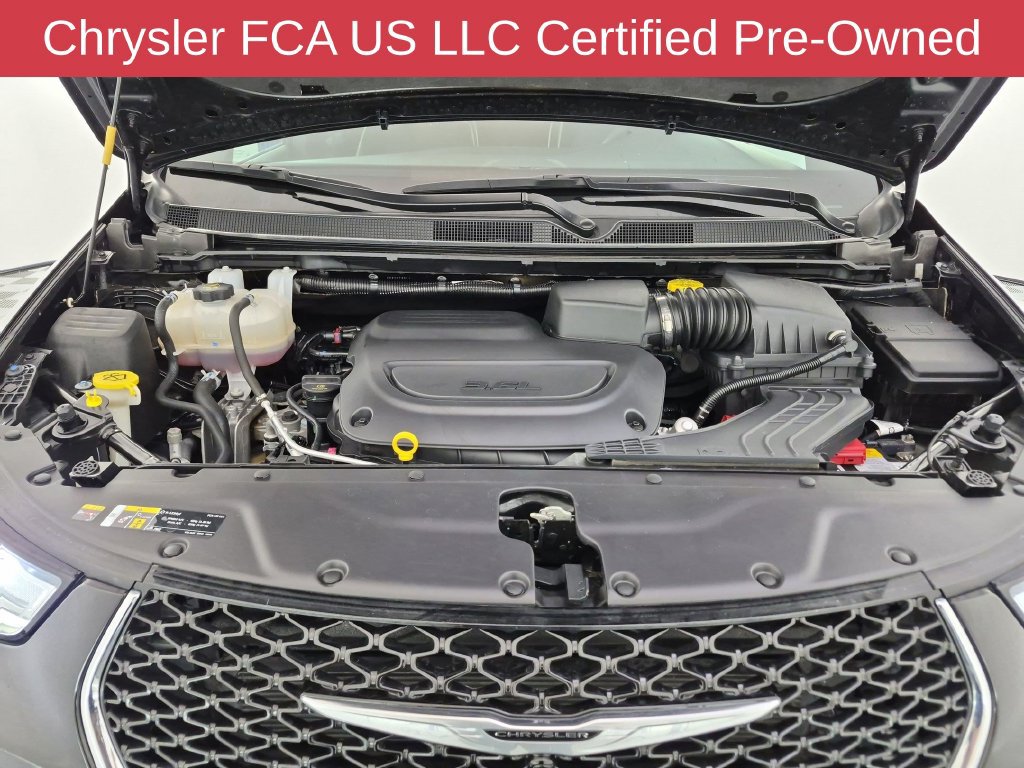 Used 2026 Chrysler Pacifica Select FWD image 36