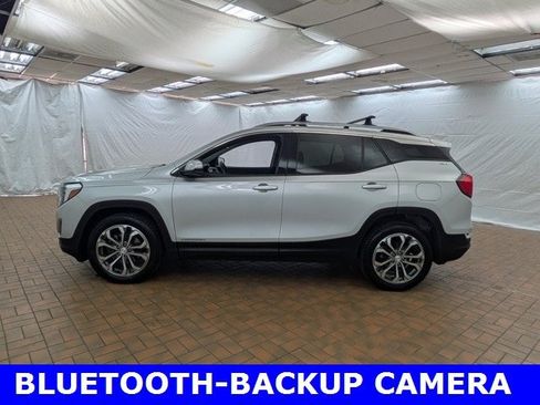 Used 2018 GMC Terrain SLT image 4