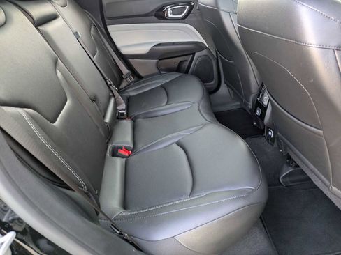 Used 2025 Jeep Compass Limited w/ Sun & Sound Group image 20