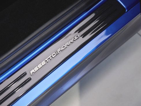 Used 2023 Ferrari SF90 Spider image 51