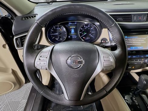 Used 2016 Nissan Rogue SL w/ SL Premium Package AWD/4WD image 11