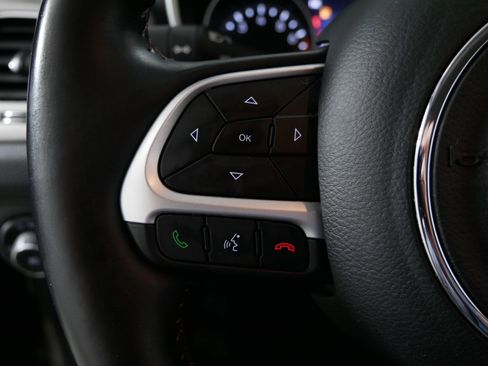 Used 2018 Jeep Compass Latitude w/ Popular Equipment Group image 27