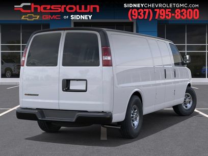New 2026 Chevrolet Express 3500 Extended w/ Driver Convenience Package