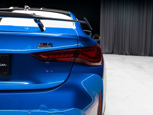 Used 2022 BMW M4 xDrive Competition w/ M Carbon Exterior Package image 40