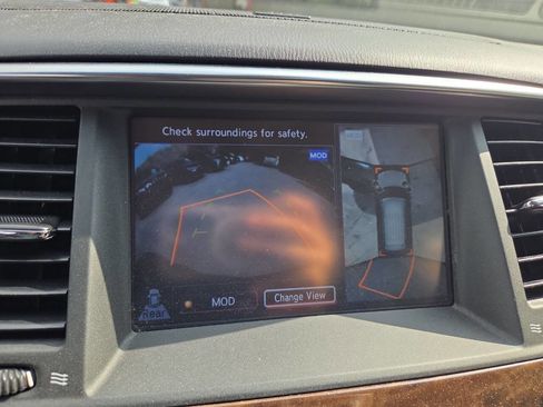 Used 2017 Nissan Armada Platinum w/ Captain Seat Package image 9