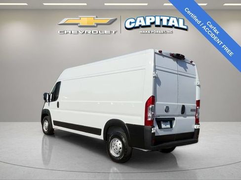 Used 2025 RAM ProMaster 2500 w/ Convenience Group FWD image 3