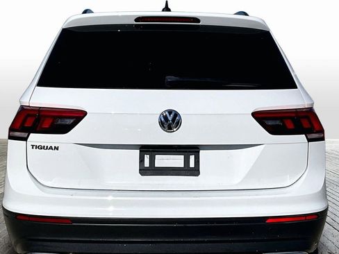 Used 2021 Volkswagen Tiguan S image 7
