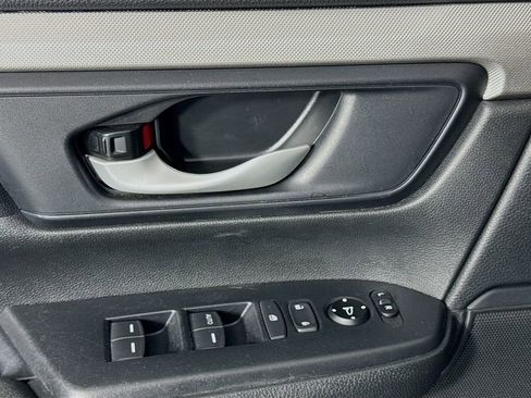 Used 2018 Honda CR-V LX image 21