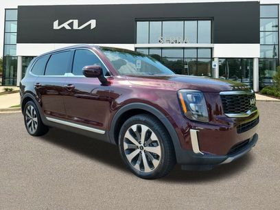 Used 2022 Kia Telluride EX w/ EX Premium Package