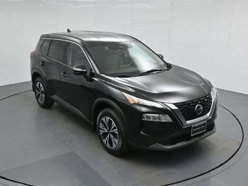Used 2021 Nissan Rogue SV image 38