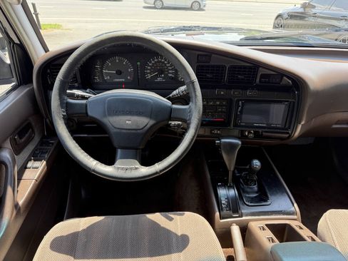 Used 1993 Toyota Land Cruiser AWD/4WD image 17