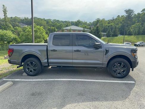 Used 2024 Ford F150 XL AWD/4WD image 3
