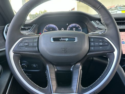 New 2026 Jeep Grand Cherokee L Limited AWD/4WD image 23
