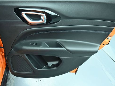 New 2026 Jeep Compass Limited image 15