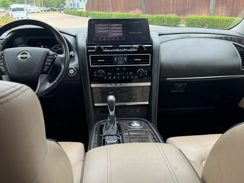 Used 2022 Nissan Armada Platinum w/ Captain's Chairs Package RWD image 35