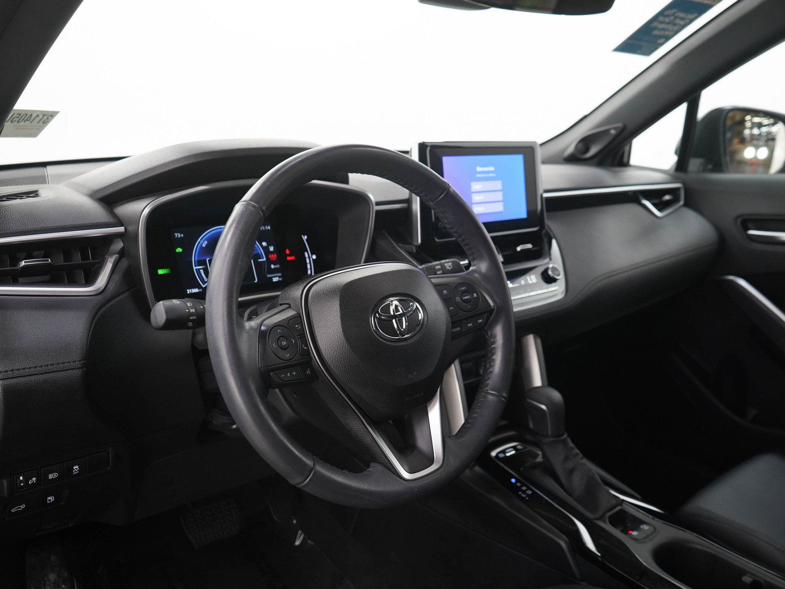 Used 2023 Toyota Corolla Cross AWD Hybrid w/ Convenience Package image 24