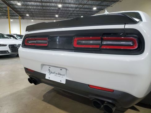 Used 2021 Dodge Challenger R/T Scat Pack w/ Plus Package image 40