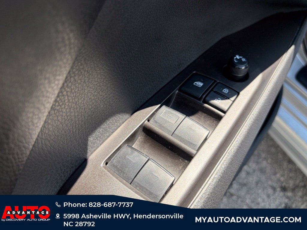 Used 2024 Toyota Camry SE FWD image 23