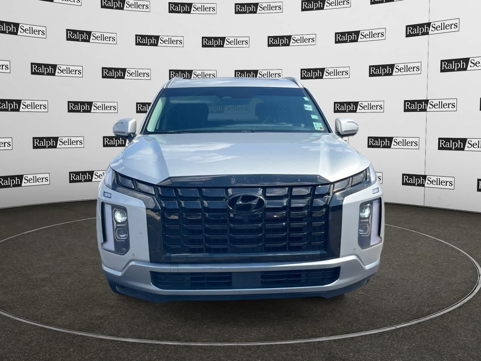 Used 2024 Hyundai Palisade SEL w/ Premium Package FWD image 8