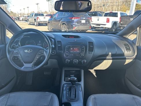 Used 2015 Kia Forte EX w/ EX Premium Package image 16