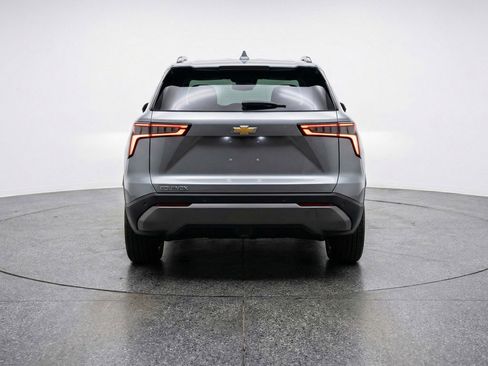 Used 2025 Chevrolet Equinox LT image 7