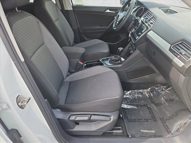 Used 2020 Volkswagen Tiguan S FWD image 20
