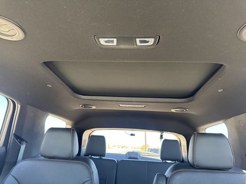 Used 2023 Chevrolet Traverse High Country w/ LPO, Floor Liner Package AWD/4WD image 25
