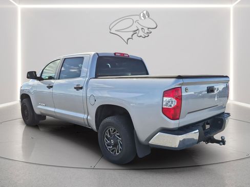 Used 2015 Toyota Tundra SR5 image 4