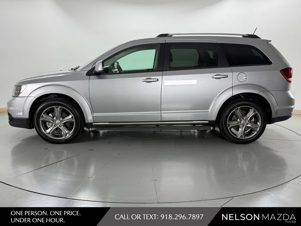 Used 2017 Dodge Journey Crossroad w/ Popular Equipment Group AWD/4WD image 9