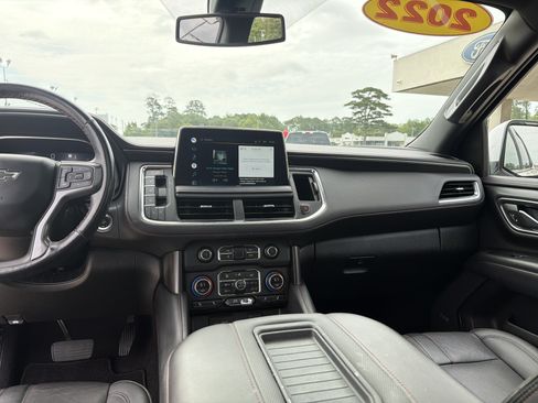 Used 2022 Chevrolet Tahoe RST w/ Luxury Package RWD image 21