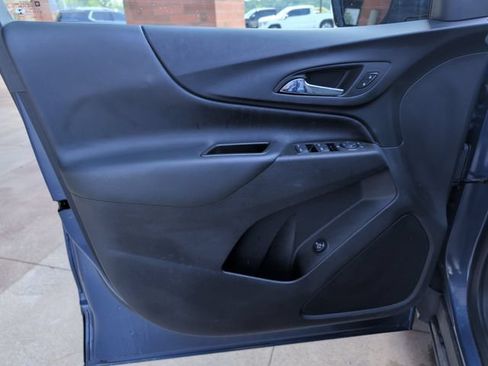 Used 2024 Chevrolet Equinox LT FWD image 13
