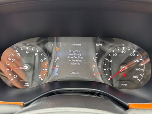 Used 2025 Jeep Compass Limited AWD/4WD image 13