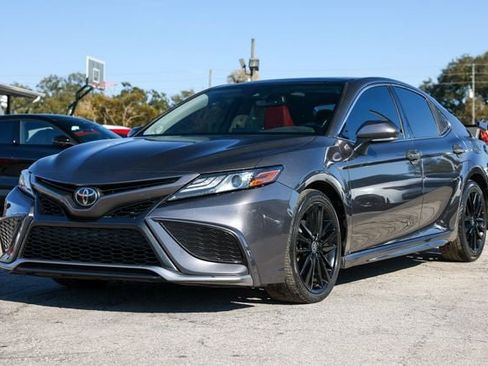 Used 2021 Toyota Camry XSE w/ Navigation Package image 4