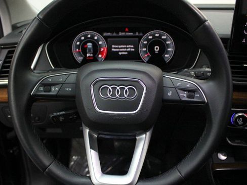 Used 2021 Audi Q5 Premium Plus image 9