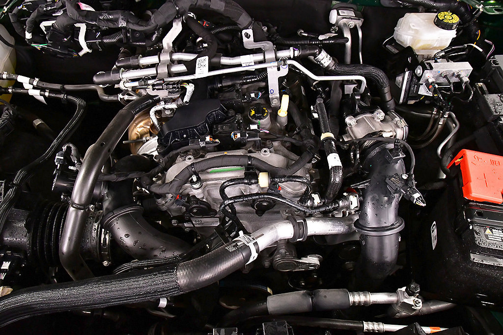 Used 2025 Ford Bronco Outer Banks AWD/4WD image 30