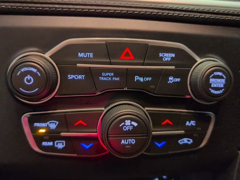 Used 2023 Dodge Charger R/T w/ Daytona Edition Group image 19