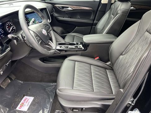 Certified 2023 Buick Envision Avenir image 18