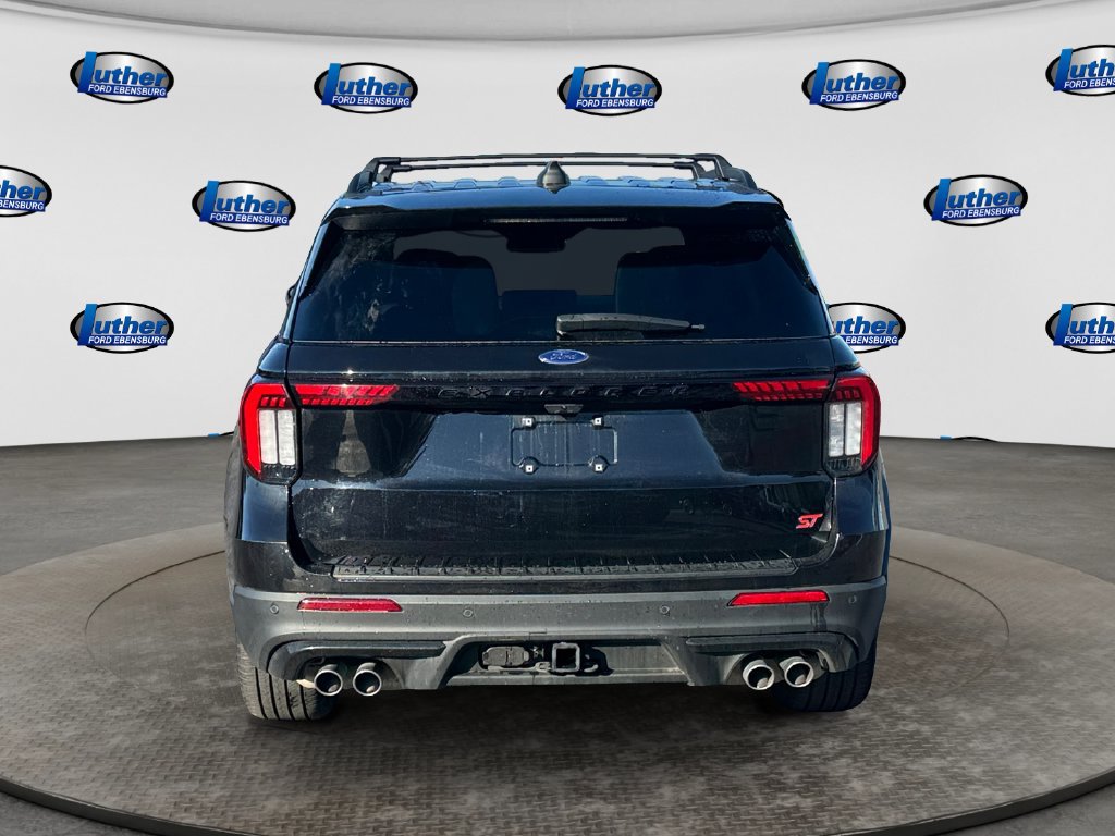 Used 2025 Ford Explorer ST AWD/4WD image 4