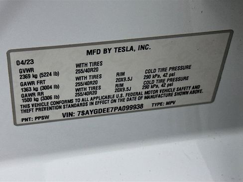 Used 2023 Tesla Model Y Long Range image 12