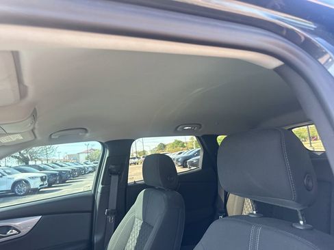 Used 2019 Chevrolet Blazer LT image 10