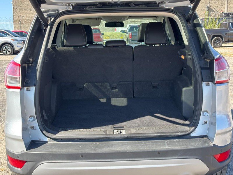 Used 2016 Ford Escape Titanium FWD image 11