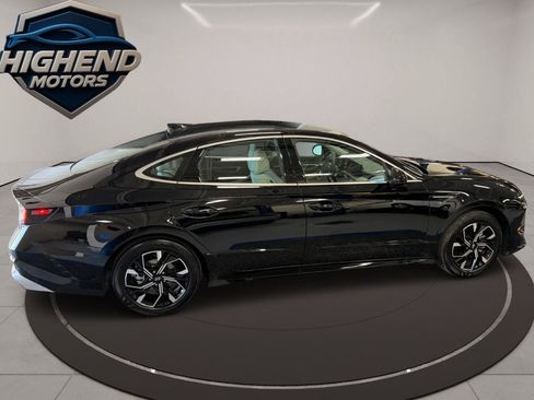 Used 2025 Hyundai Sonata SEL FWD image 7