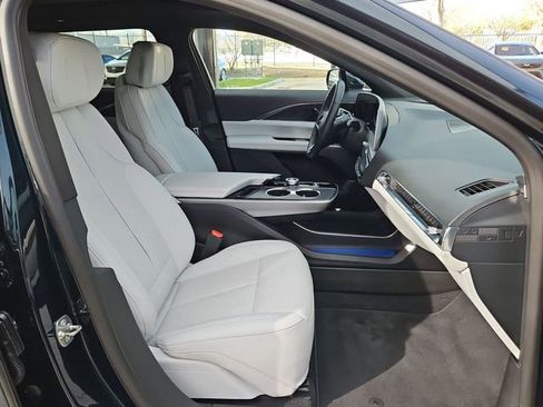 Certified 2024 Cadillac Lyriq Luxury image 23