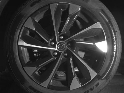 Used 2025 MAZDA CX-50 2.5 Hybrid w/ Premium Plus Pkg image 12