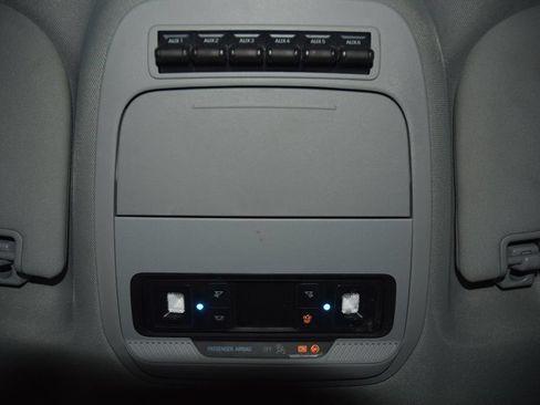Used 2024 Ford F550 4x4 Crew Cab Super Duty w/ XLT Value Package image 40