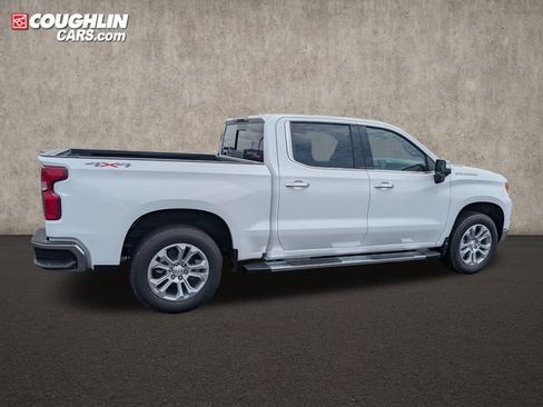 New 2026 Chevrolet Silverado 1500 LTZ w/ LTZ Premium Package AWD/4WD image 8